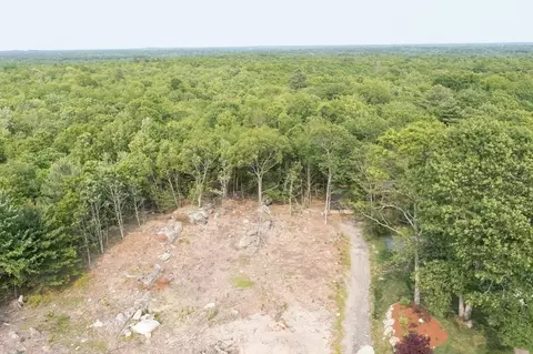 lot3 Rocky Woods, Taunton, MA 02780