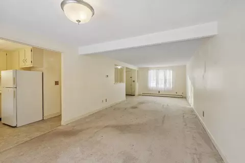 107 King George Dr #9, Georgetown, MA 01833 photo 2