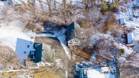 View/Area - 5 Cobb Ln, Dedham, MA 02026 photo 10 of 10