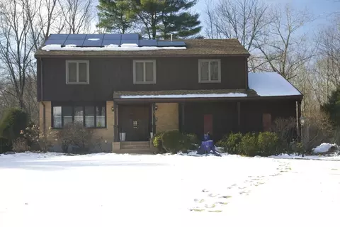 78 Cedarcrest Rd, Canton, MA 02021 photo 2