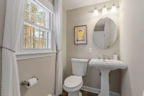 27 Forest Rd, Acton, MA 01720 photo 20