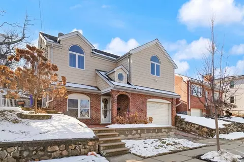 44 Waldemar Ave, Boston, MA 02128