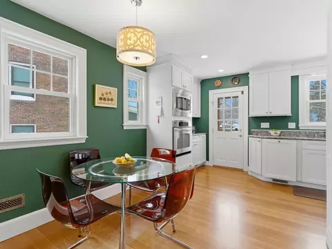 24 Blake Rd, Brookline, MA 02445 photo 16