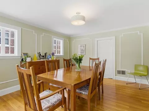 24 Blake Rd, Brookline, MA 02445 photo 19