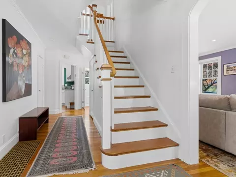 24 Blake Rd, Brookline, MA 02445 photo 5