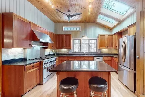 63 Conant St, Acton, MA 01720 photo 3