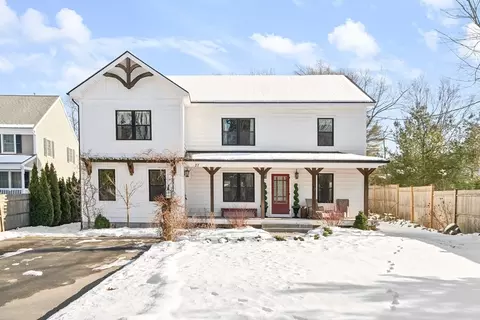 27 Park St, North Reading, MA 01864