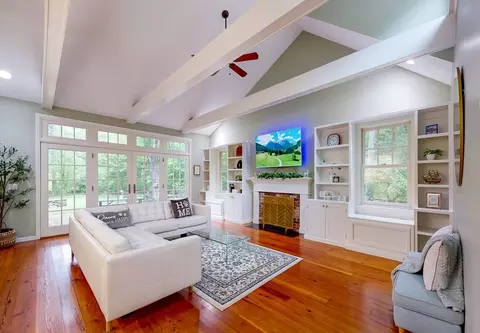 79 Charter Rd, Acton, MA 01720 photo 3