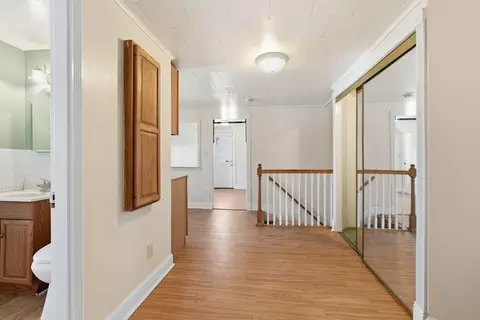 143 Commonwealth Ave, Worcester, MA 01604 photo 24