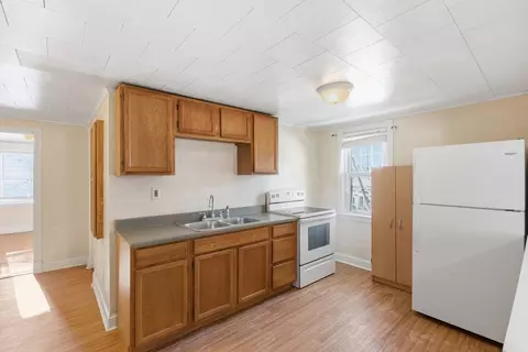 143 Commonwealth Ave, Worcester, MA 01604 photo 19