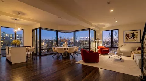 100 Pacific St #10, Cambridge, MA 02139