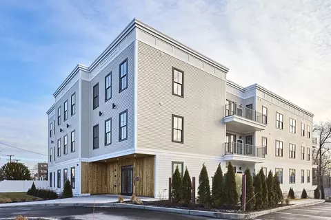 105 Sea St #105, Quincy, MA 02169