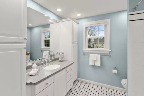 37 Standish Rd, Needham, MA 02492 photo 18