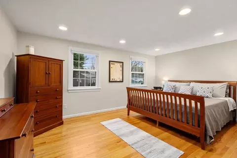 37 Standish Rd, Needham, MA 02492 photo 16