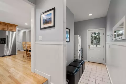 37 Standish Rd, Needham, MA 02492 photo 12