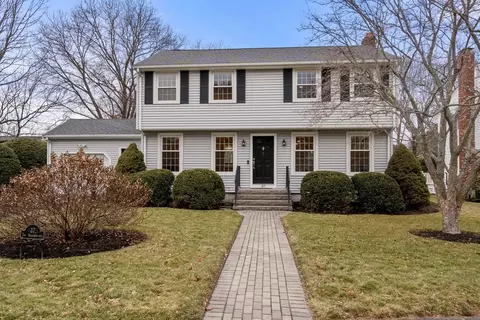37 Standish Rd, Needham, MA 02492