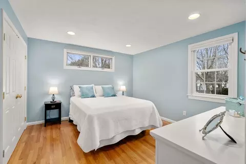 37 Standish Rd, Needham, MA 02492 photo 17