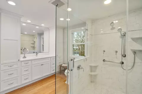 37 Standish Rd, Needham, MA 02492 photo 14
