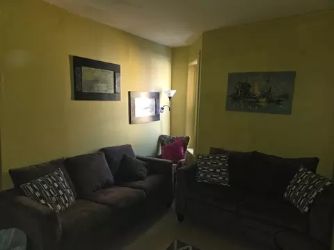 Living - 40 Byers St, Springfield, MA 01105 photo 1 of 8