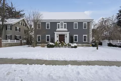 10 Sheffield W, Winchester, MA 01890