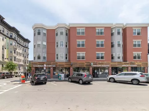 1304 Commonwealth Ave #5, Boston, MA 02134