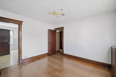 32 Maple St, West Springfield, MA 01089 photo 22