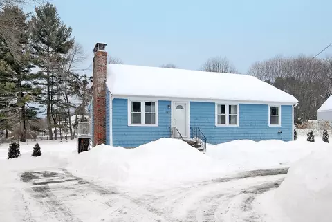 389 Concord Rd, Bedford, MA 01730