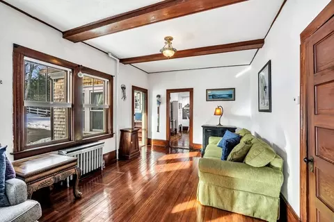 Living - 896 Sandwich Rd, Bourne, MA 02561 photo 5 of 6