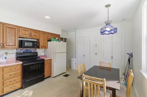 Kitchen - 20 Central Ave, Danvers, MA 01923 photo 4 of 4