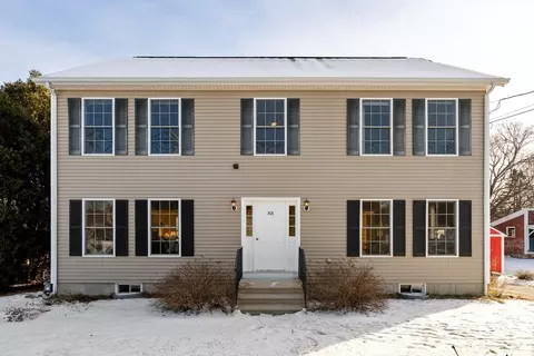303 School St, Acton, MA 01720