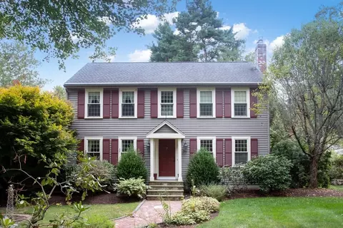 4 Brookview Rd, Millis, MA 02054