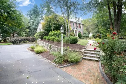 4 Brookview Rd, Millis, MA 02054 photo 4