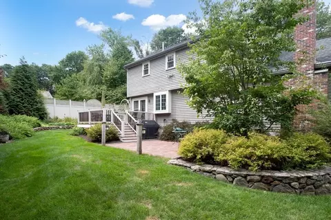 4 Brookview Rd, Millis, MA 02054 photo 7