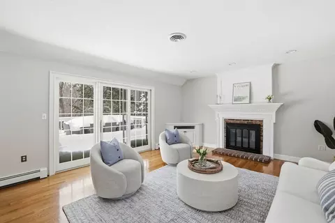 Living - 22 Del Prete Dr, Hingham, MA 02043 photo 4 of 4