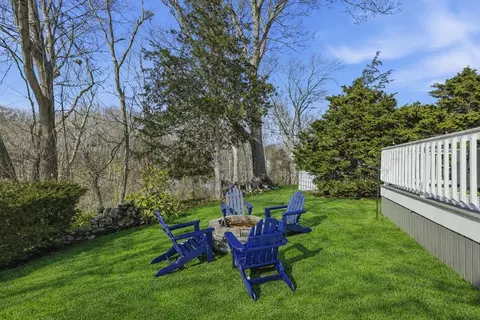 Exterior - 22 Del Prete Dr, Hingham, MA 02043 photo 4 of 4