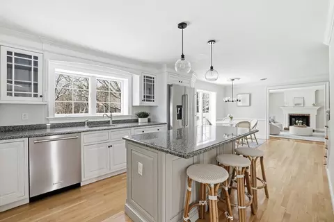 Kitchen - 22 Del Prete Dr, Hingham, MA 02043 photo 2 of 4