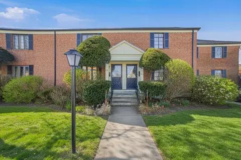 918 Belmont St #918, Watertown, MA 02472
