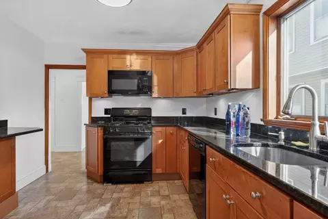 68-70 Hamlet, Arlington, MA 02474 photo 19