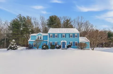 20 Honeysuckle Rd, Westford, MA 01886