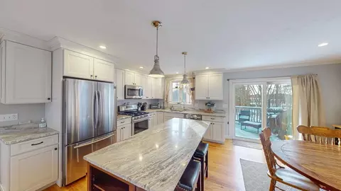 37 Willard St, Ayer, MA 01432 photo 8