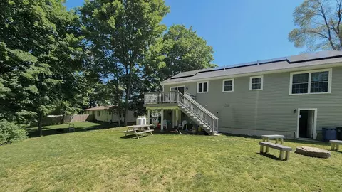 37 Willard St, Ayer, MA 01432 photo 2