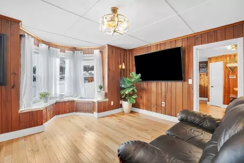 24 Clinton St, Ware, MA 01082 photo 15
