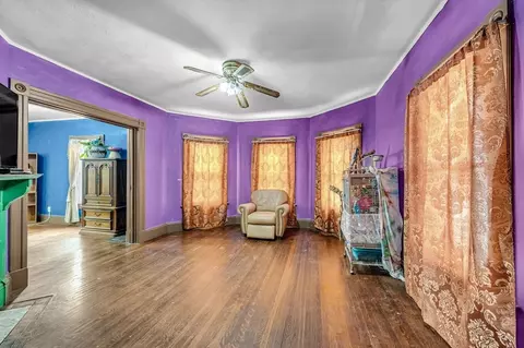 393 Saint James Ave, Springfield, MA 01109 photo 5