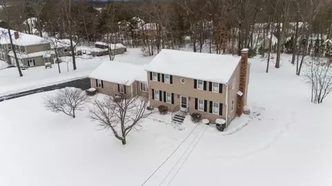 28 Bridle Path Rd, Dracut, MA 01826 photo 39