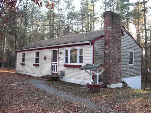 13 Azalea St, Lakeville, MA 02347