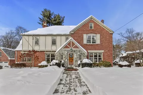 58 Englewood Rd, Longmeadow, MA 01106