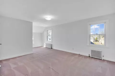 Bedroom - 231 Dayton St, Springfield, MA 01118 photo 1 of 6