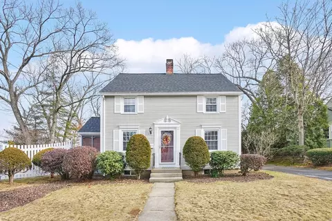 Exterior - 231 Dayton St, Springfield, MA 01118 photo 2 of 7