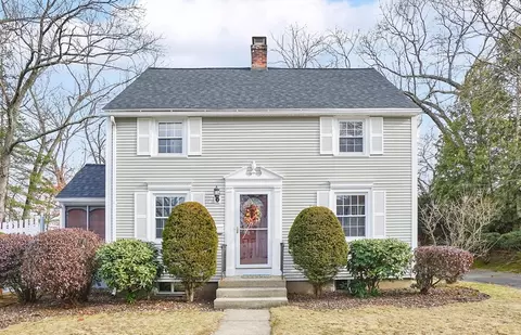 231 Dayton St, Springfield, MA 01118