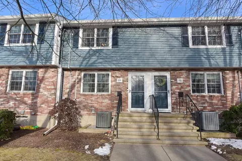 88 Durham Rd #88, Dedham, MA 02026